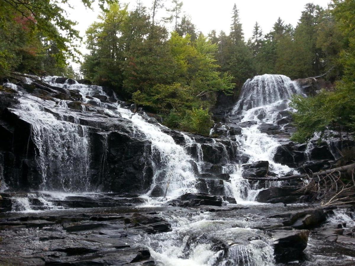 Chalet Centenaire Mauricie Villa Saint Roch de Mekinac Dış mekan fotoğraf